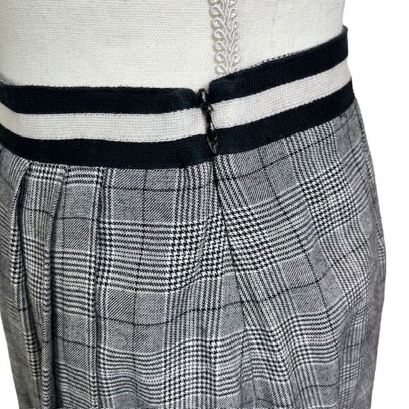 Slate & Willow Faux Wrap Black and White Plaid Skirt Side Zip Women's Size 4 - Picture 4 of 11